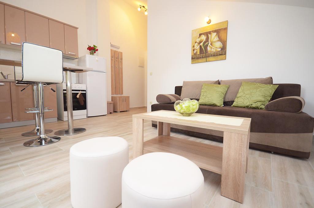 Apartmani Mizdrak Котор Екстериор снимка