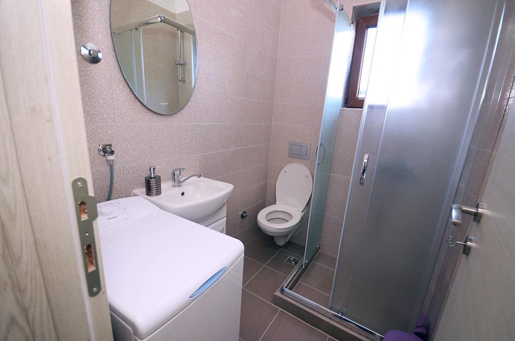 Apartmani Mizdrak Котор Екстериор снимка